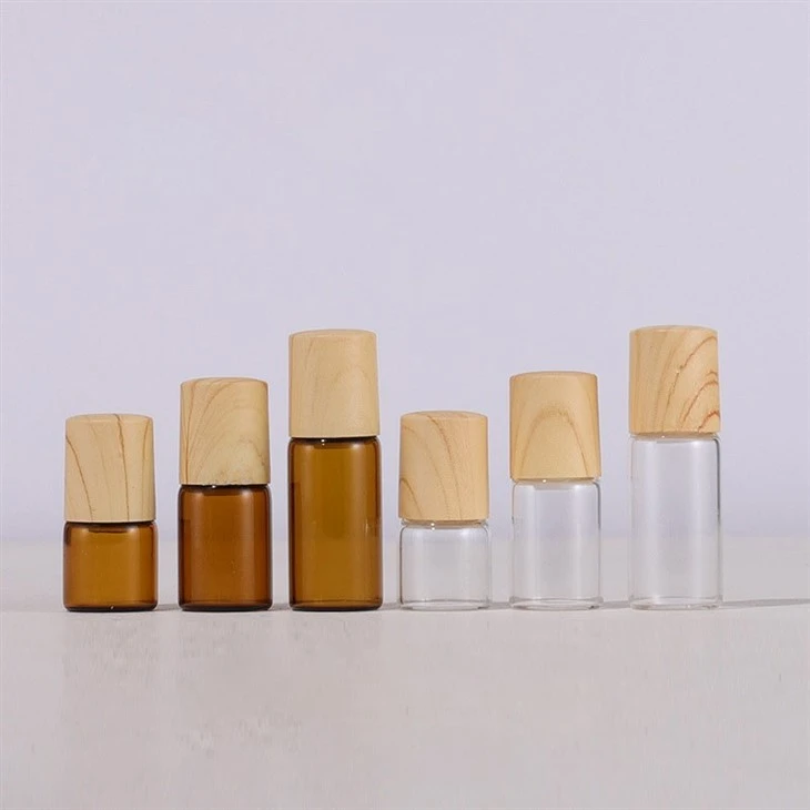 essential oils bottles